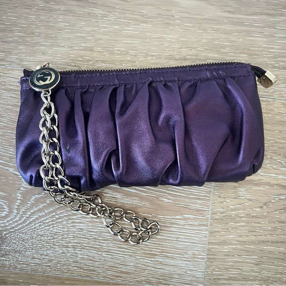 Gucci purple metallic clutch wristlet chain bag - Picture 1 of 5